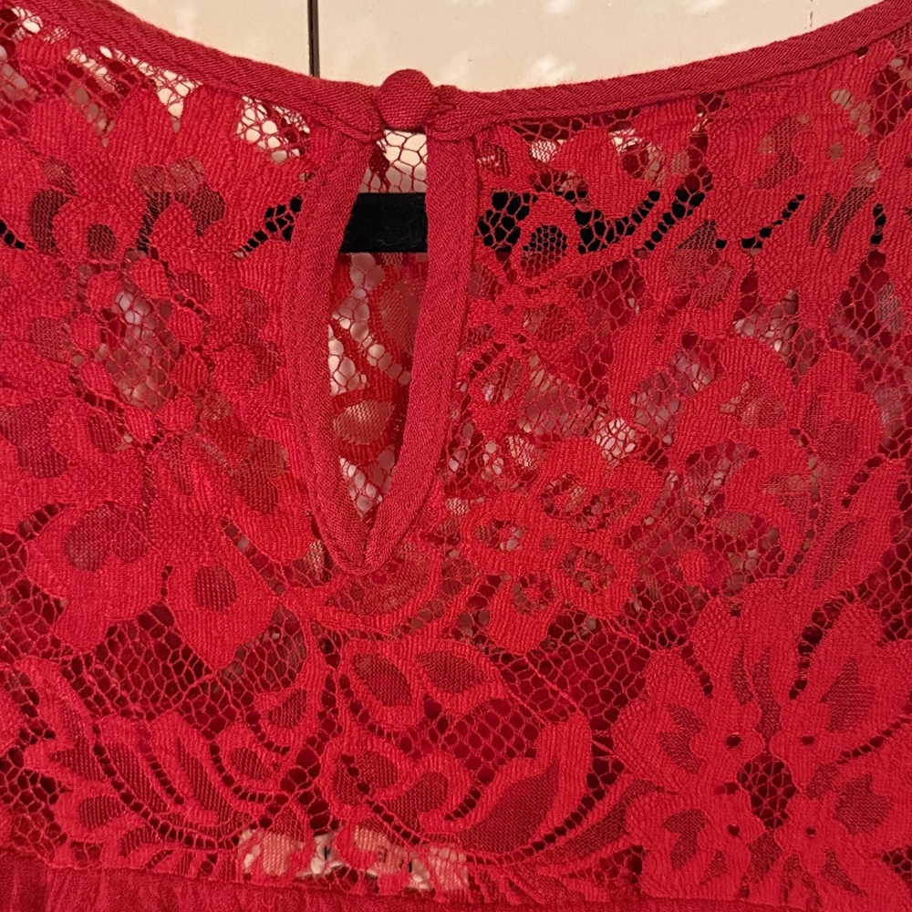 Elegant Red Lace Ruffle Dress - Picture 6 of 8